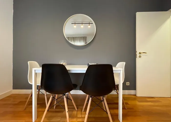Apartments City Center • Collection By Perpetual Relax
